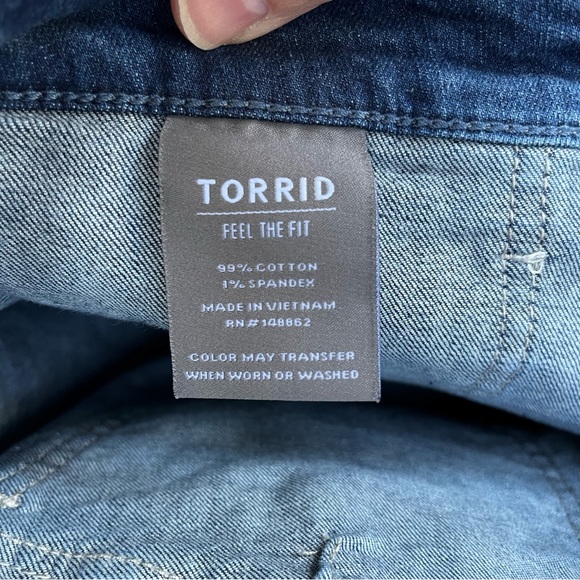 Torrid Slim Boot Vintage Stretch Mid-Rise Snap Pocket Jeans Sz 16T - Picture 4 of 14
